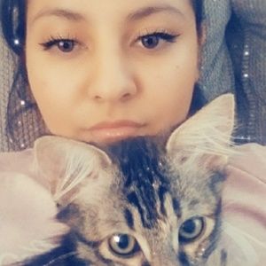 Meet your Posher, Marisol